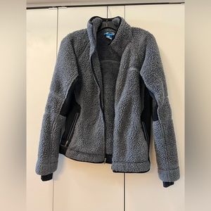 Columbia Gray and Black Fleece